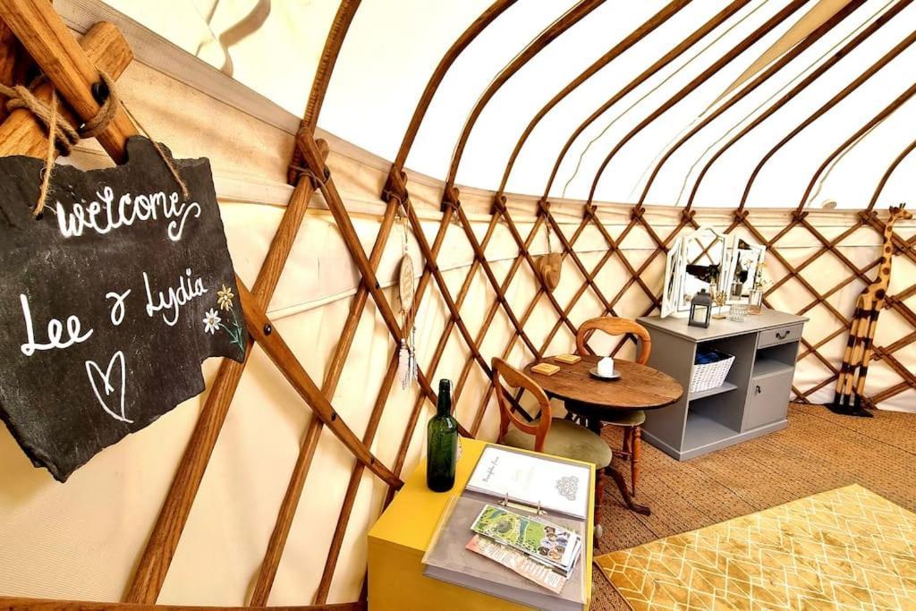 Bronfelen Yurt Otel Cynghordy Dış mekan fotoğraf